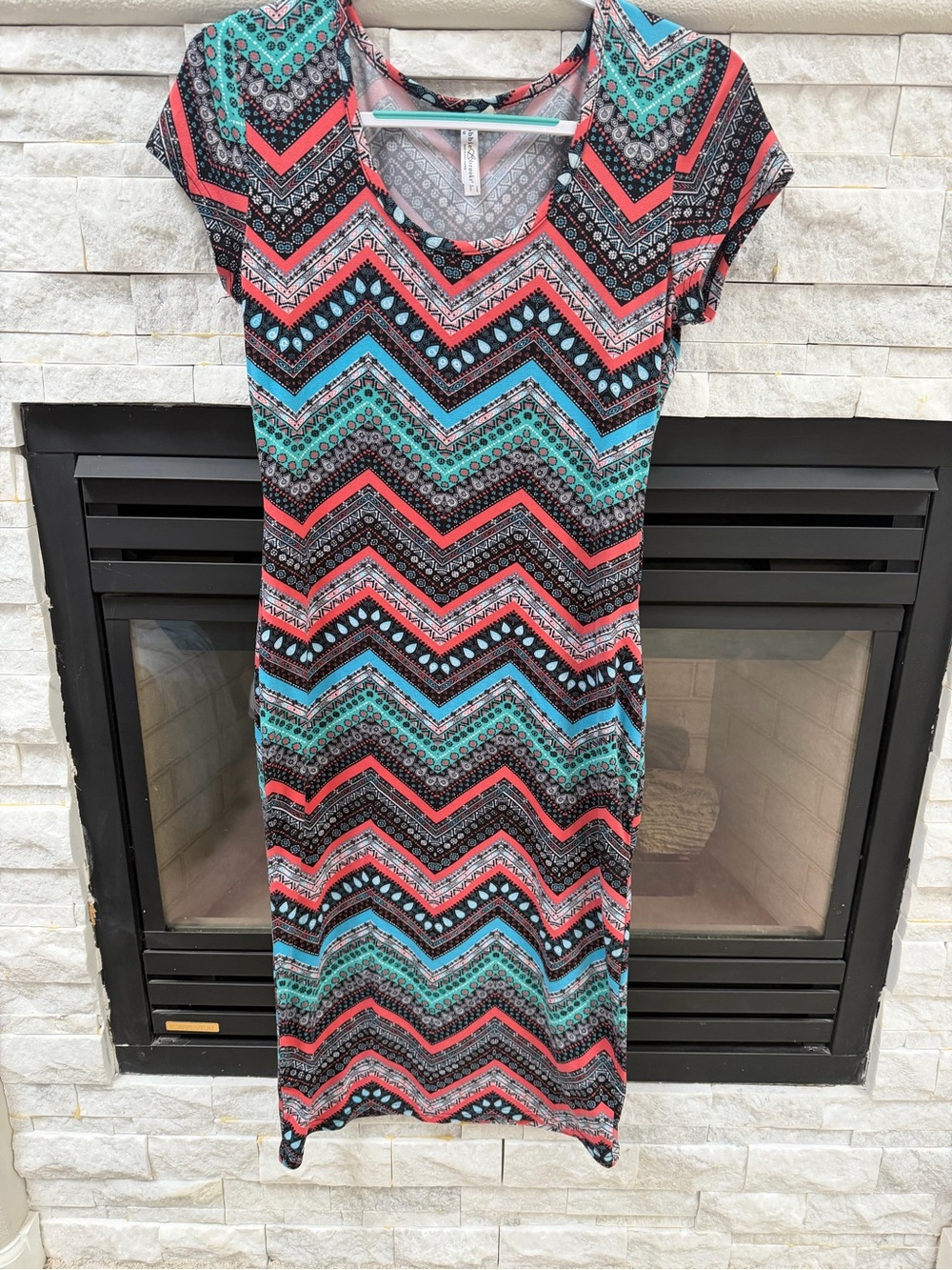 Bobbie Brooks Chevron Midi Dress in Coral, Teal & Black